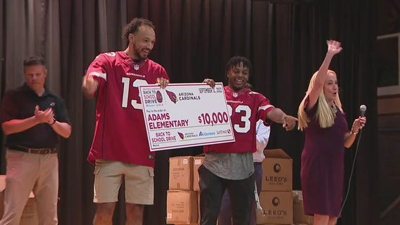 Arizona Cardinals players surprise Mesa students with school supplies