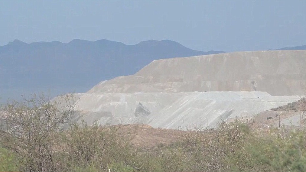 Flight instructor and student killed in plane crash near Pima County