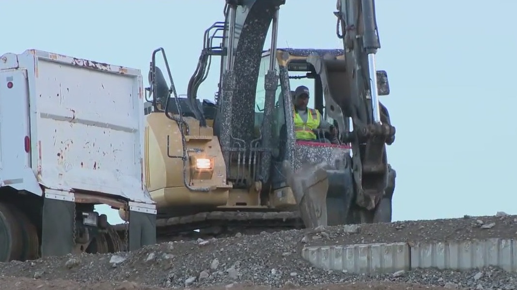 Loop 101 east ramps to I-17 closing for two weeks