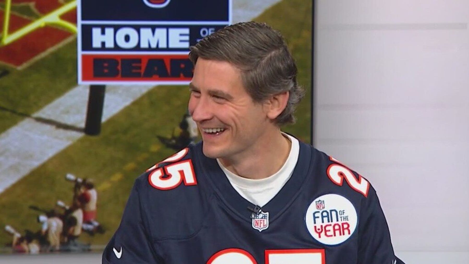 Chicago Bears name Jonathan Otten 2025 Fan of the Year ahead of Super Bowl appearance