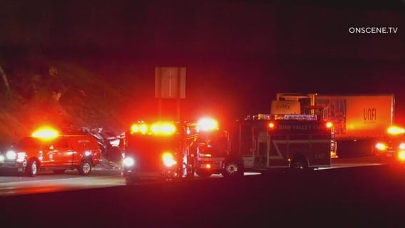 Deadly crash shuts down 60 Freeway