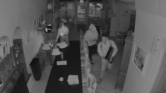 Lake View restaurant seeks suspects in smash-and-grab