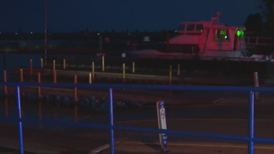 Belgium kayaker rescue, Harrington Beach State Park