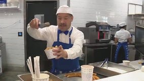 Mercado Gonz�lez opens in Orange County