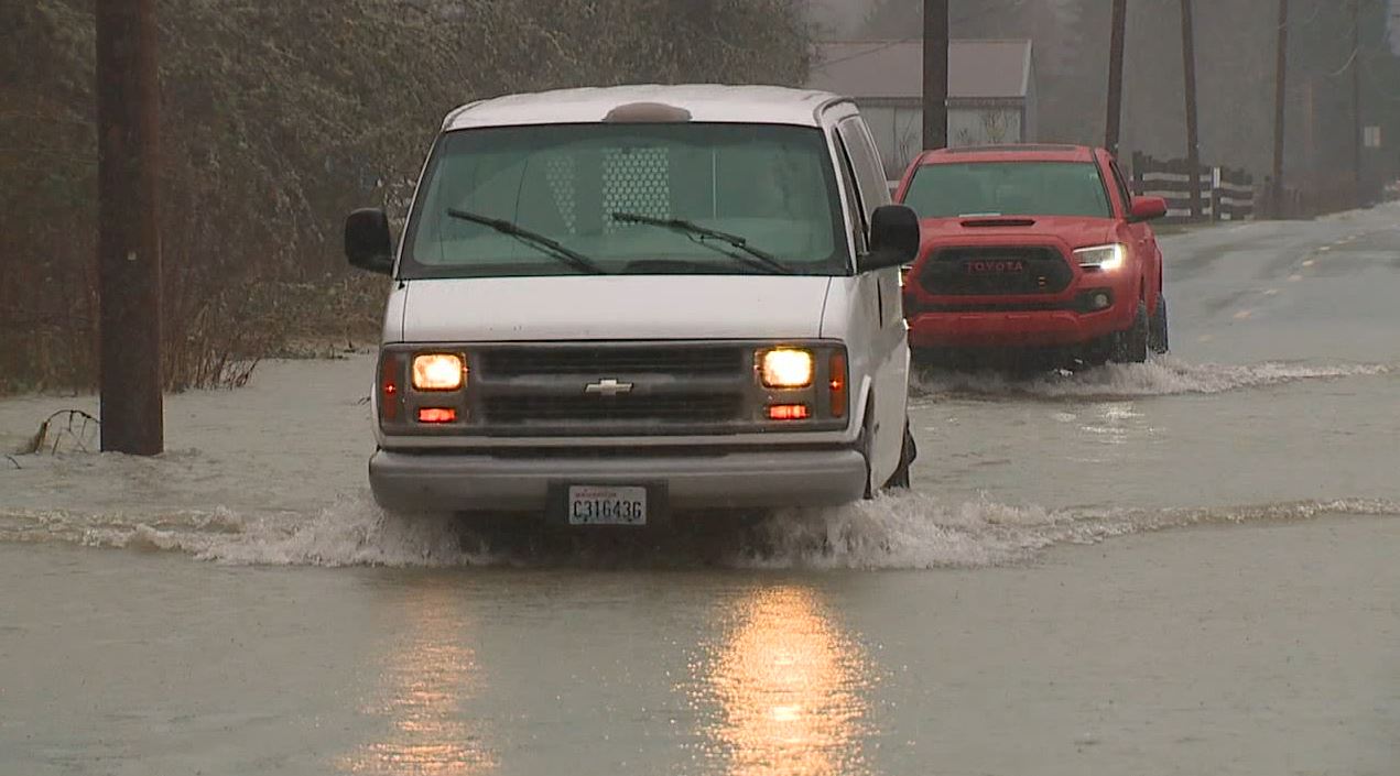 video ?ltimas noticias con el noticiero FOX 13 Seattle: Viernes, 13 de enero