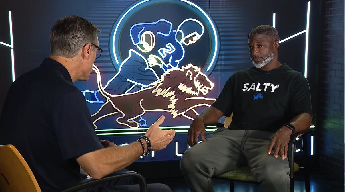 WATCH - Dan Miller talks defense with Lions defensive coordinator Aaron Glenn