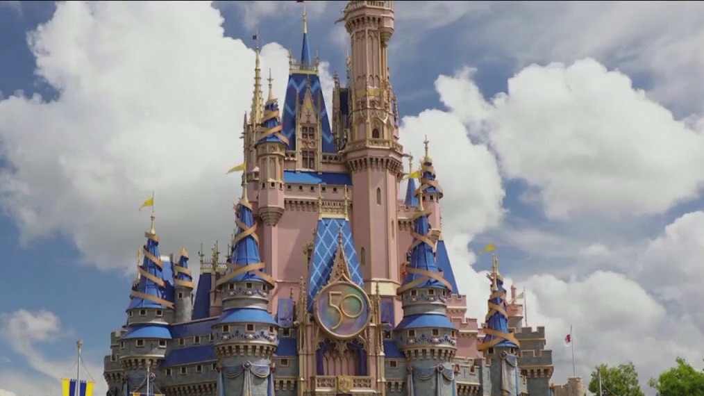 Disney World sees thinning crowds amid rising prices