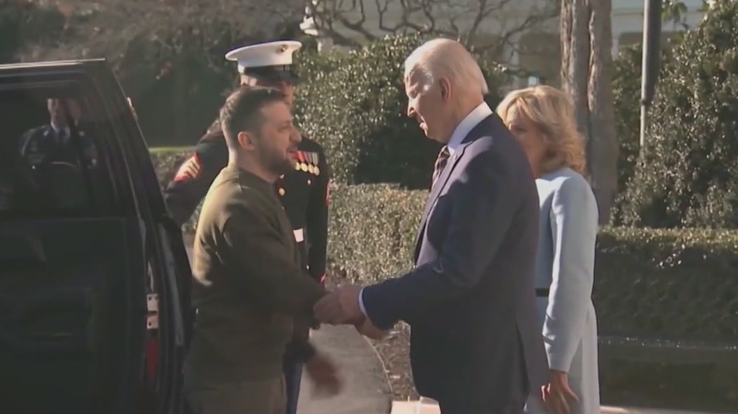 Biden welcomes Ukrainian President Volodymyr Zelenskyy to Washington