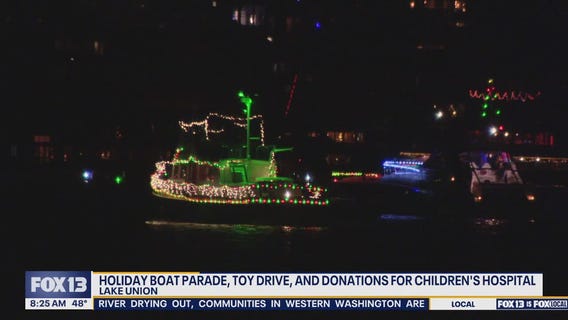 Christmas celebrations light up Lake Union and Greenlake