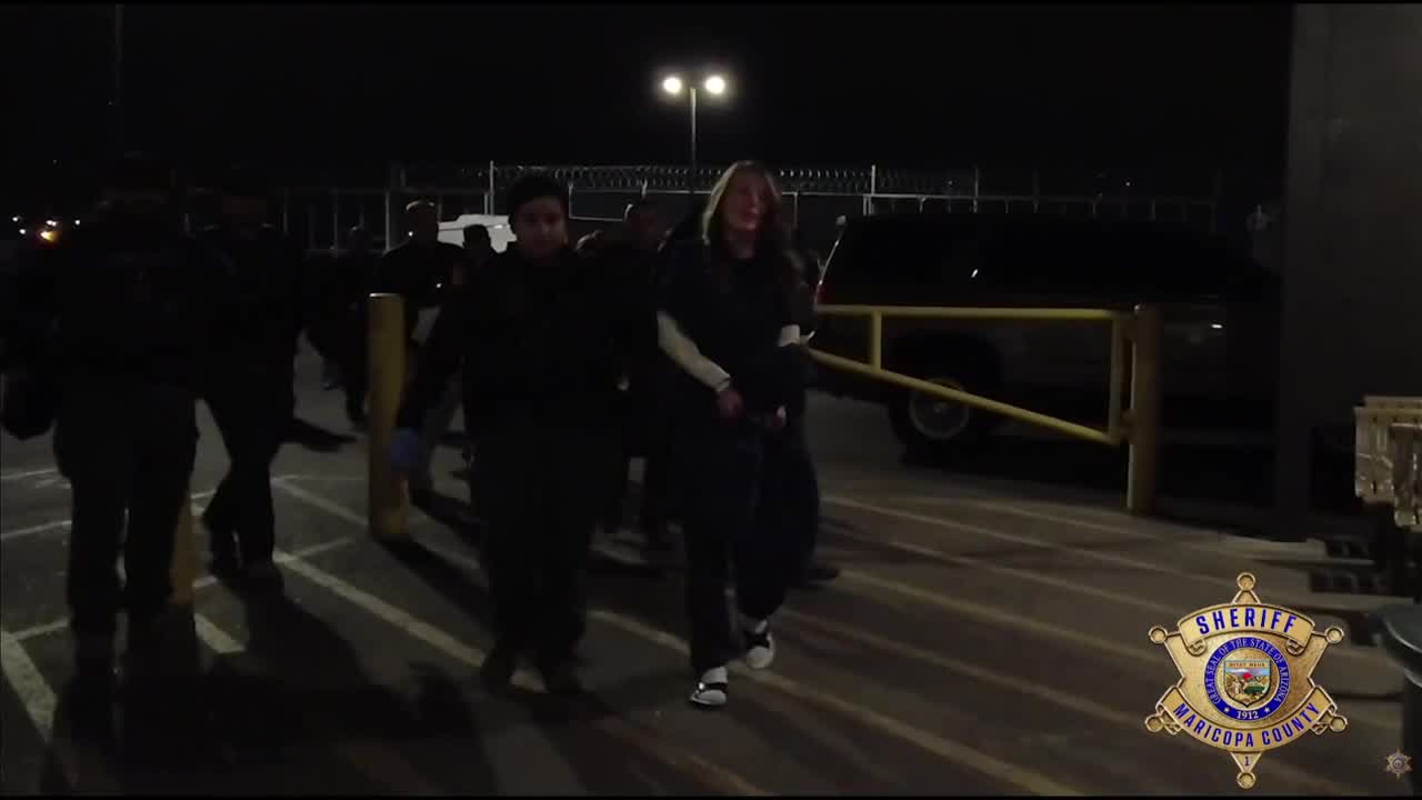 Video shows Lori Vallow being booked into jail