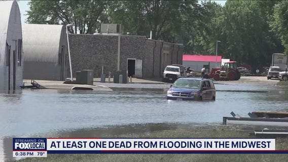 At least 1 dead from flooding in Midwest
