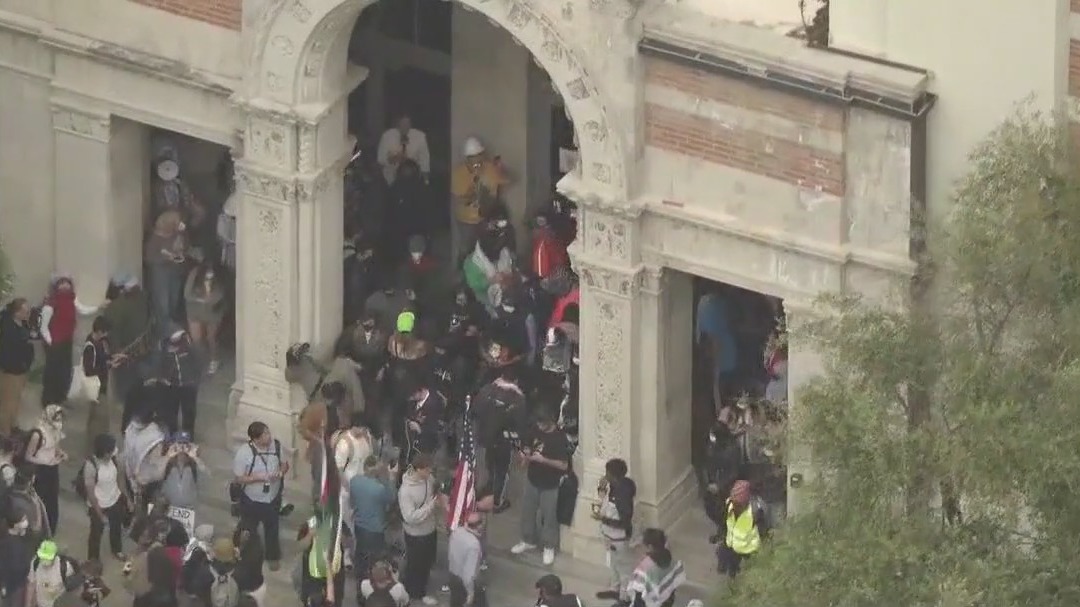 UCLA academic workers to go on strike