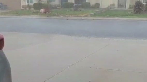 Rain, hail and thunder in Menifee