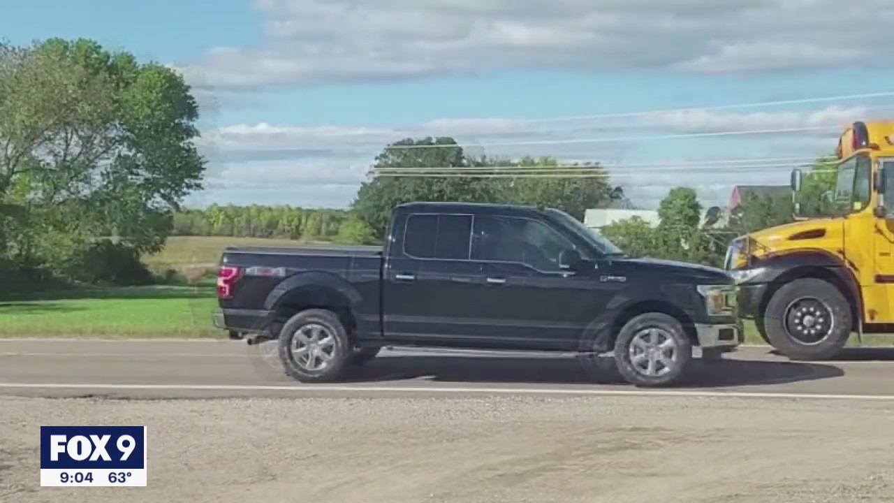 Troopers: In first 12 days of school, 99 reports of Minnesota drivers violating school bus traffic laws