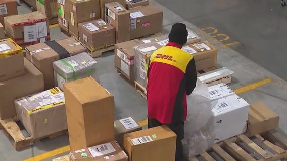 Holiday shipping rush hits full speed at DHL