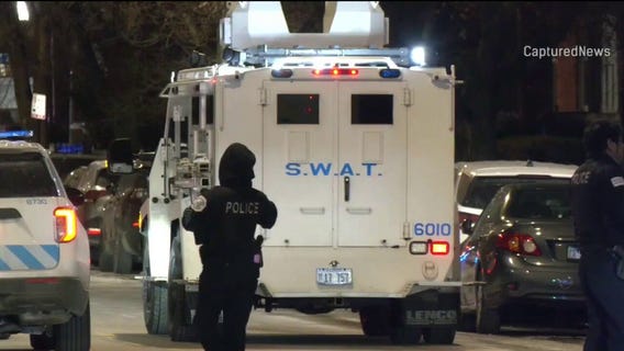SWAT situation reported on Chicago's West Side; 1 in custody