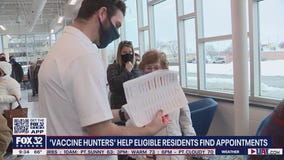 Chicago 'vaccine hunters' helping eligible residents find appointments
