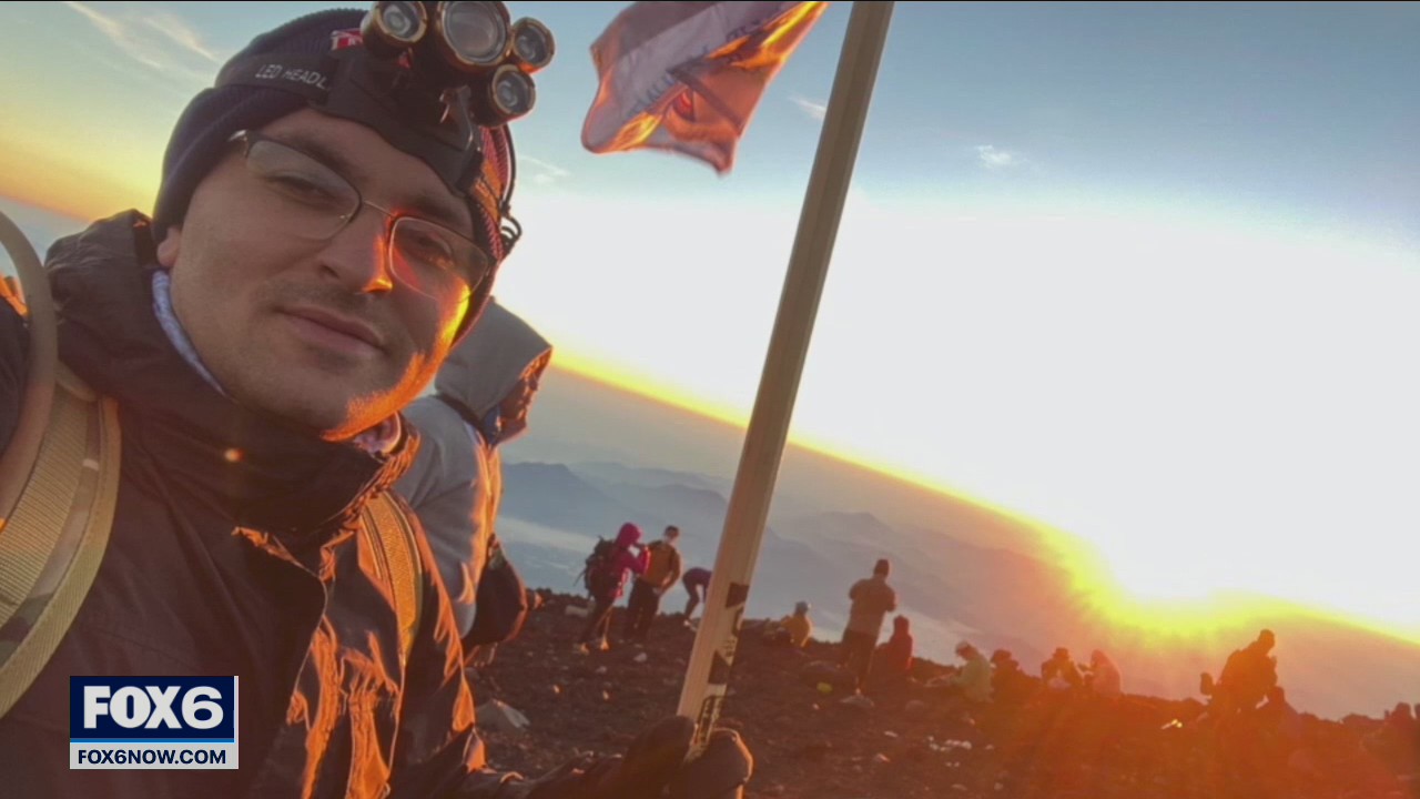 Creating awareness about ALS by climbing Mount Fuji