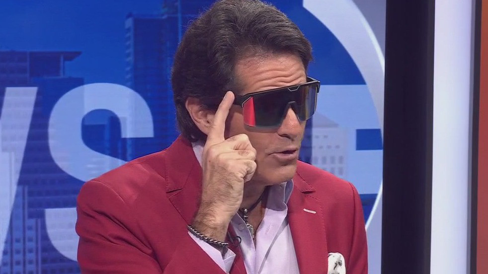 Glasses with technology: High-Tech Texan