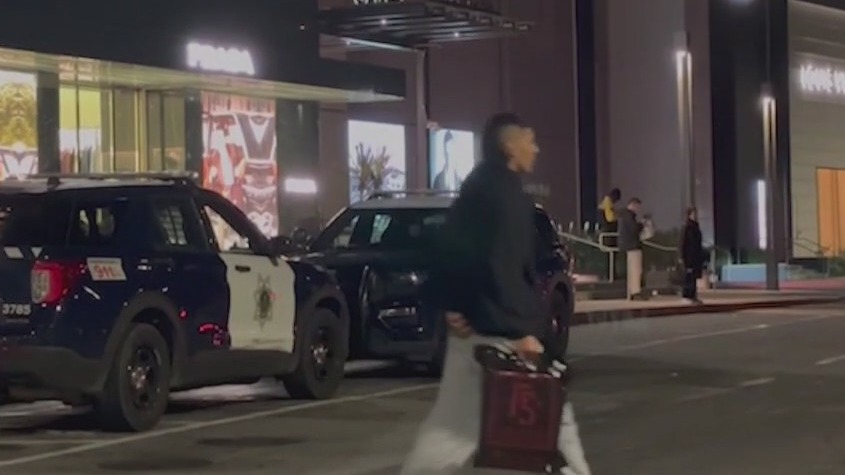 Valley Fair mall reopens a day after gang-motivated shooting