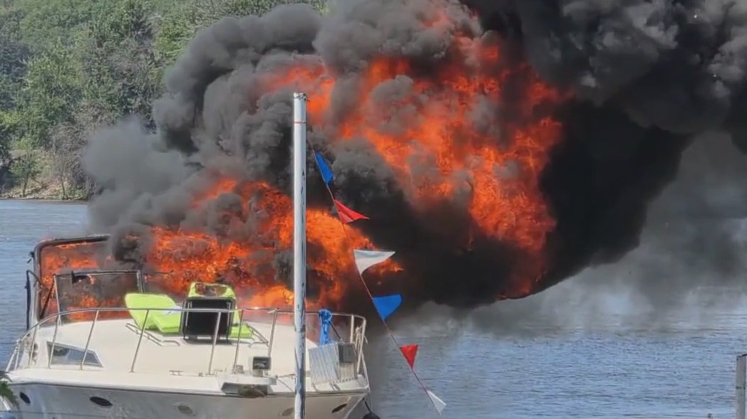 Several injured in boat explosion in Prescott WI