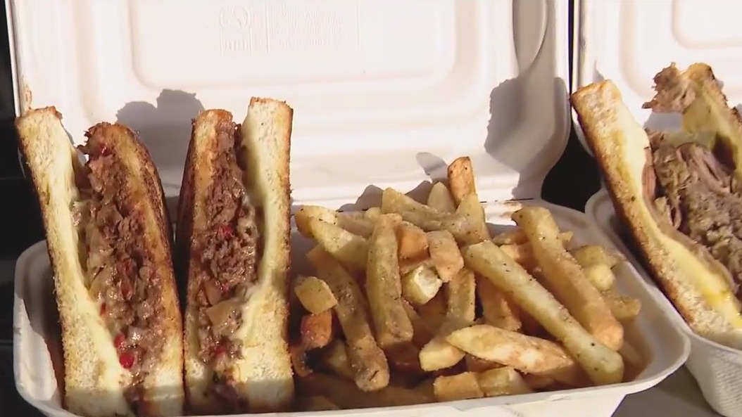 The Melt Machine Gourmet Grilled Cheese Food Truck