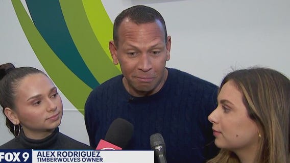 Wolves pack potatoes with Second Harvest Heartland