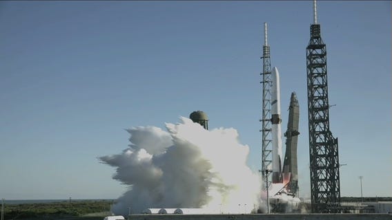 Blue Origin New Glenn Mission heads to Mars from Florida