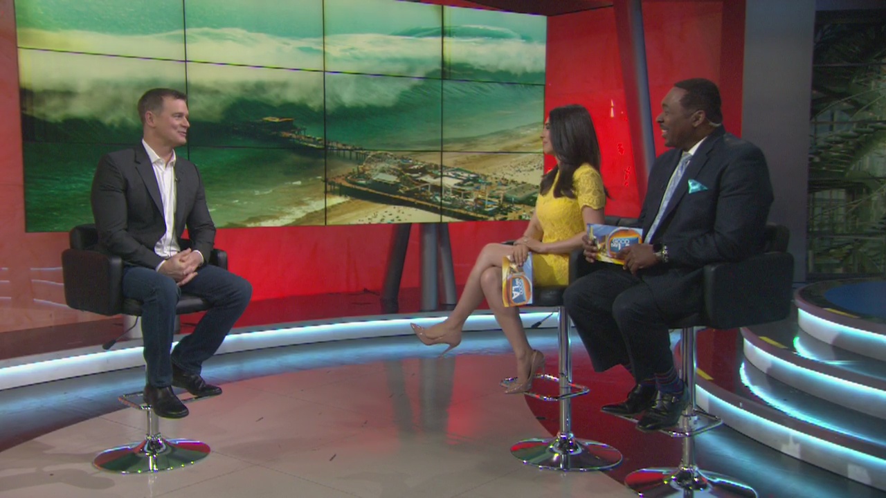 Peter Krause talks new season of 911