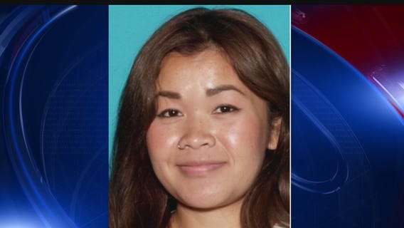 Police seeking mom who abandoned toddler in Riverside grocery store