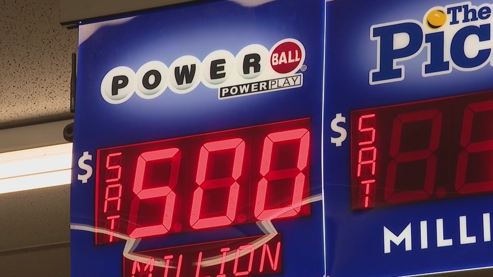 Powerball jackpot jumps to $500M ahead of New Year's Day drawing
