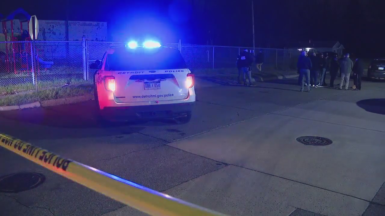 Police shooting that injured teen under investigation