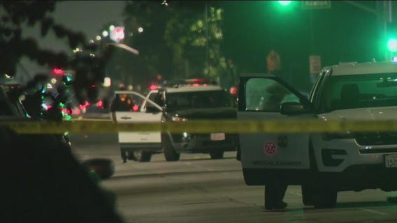 LAPD searching for 2 suspects in South LA homicide investigation