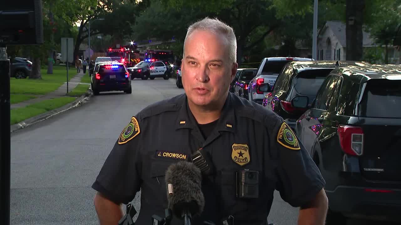 Fatal Inwood Drive crash: Full Houston Police report