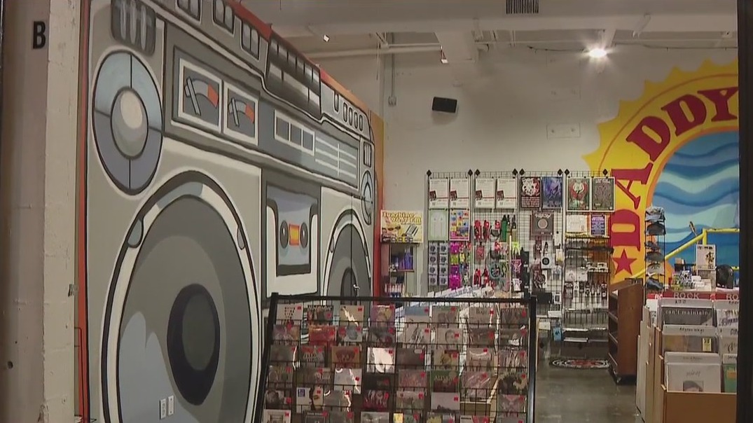 Supporting St. Pete local businesses during the holidays