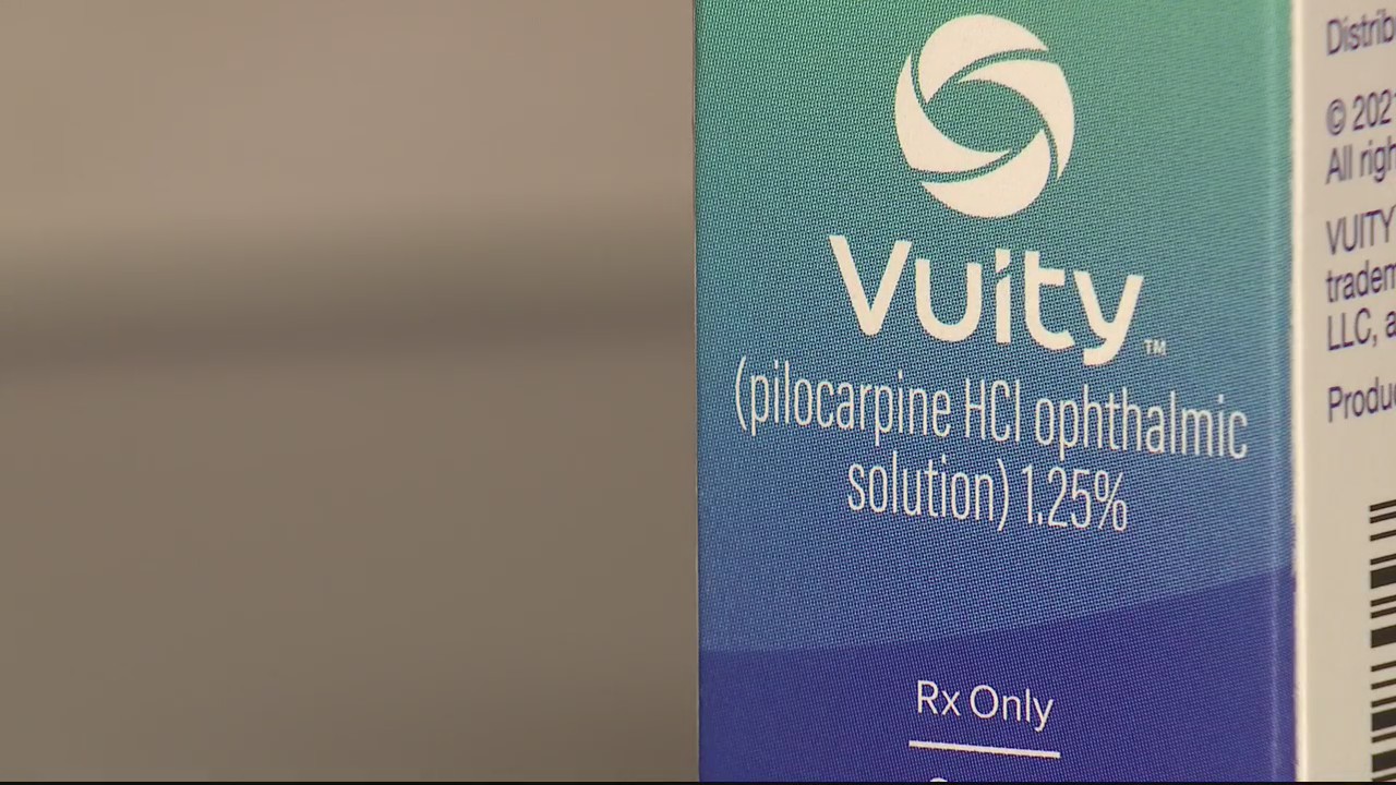 New prescription eye drops remove need for reader glasses