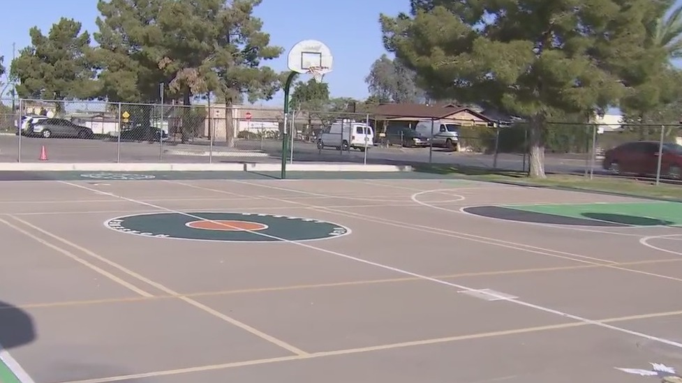 Teacher renovates, repaints basketball court at Phoenix elementary school
