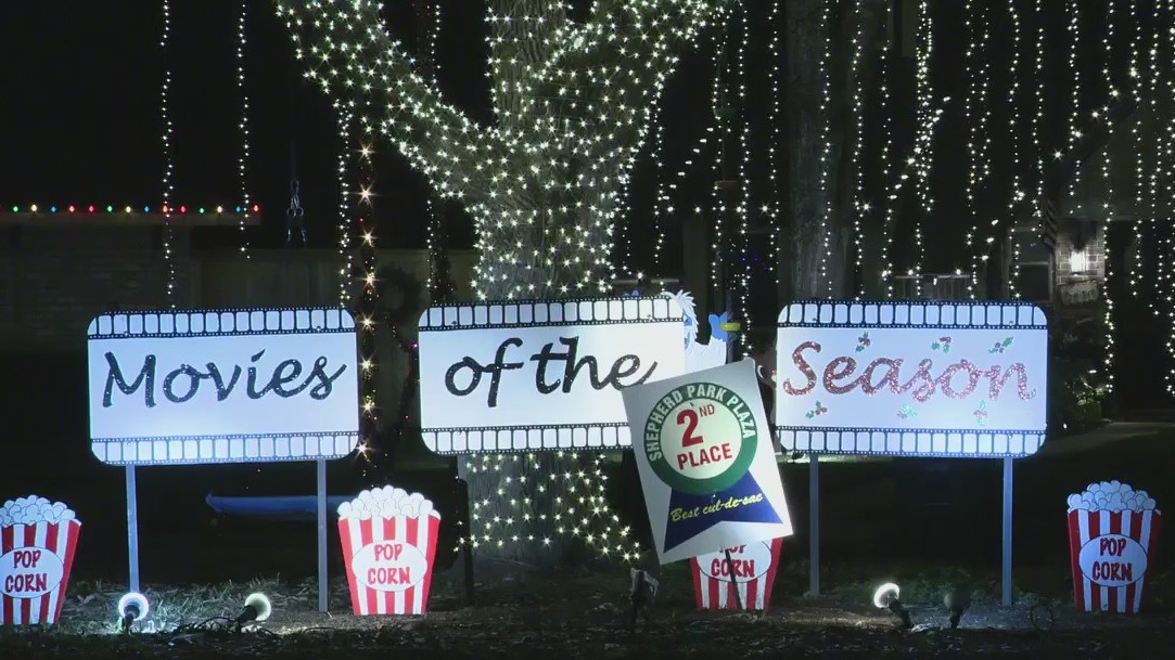 Checking out the Christmas light display in Shepherd Park