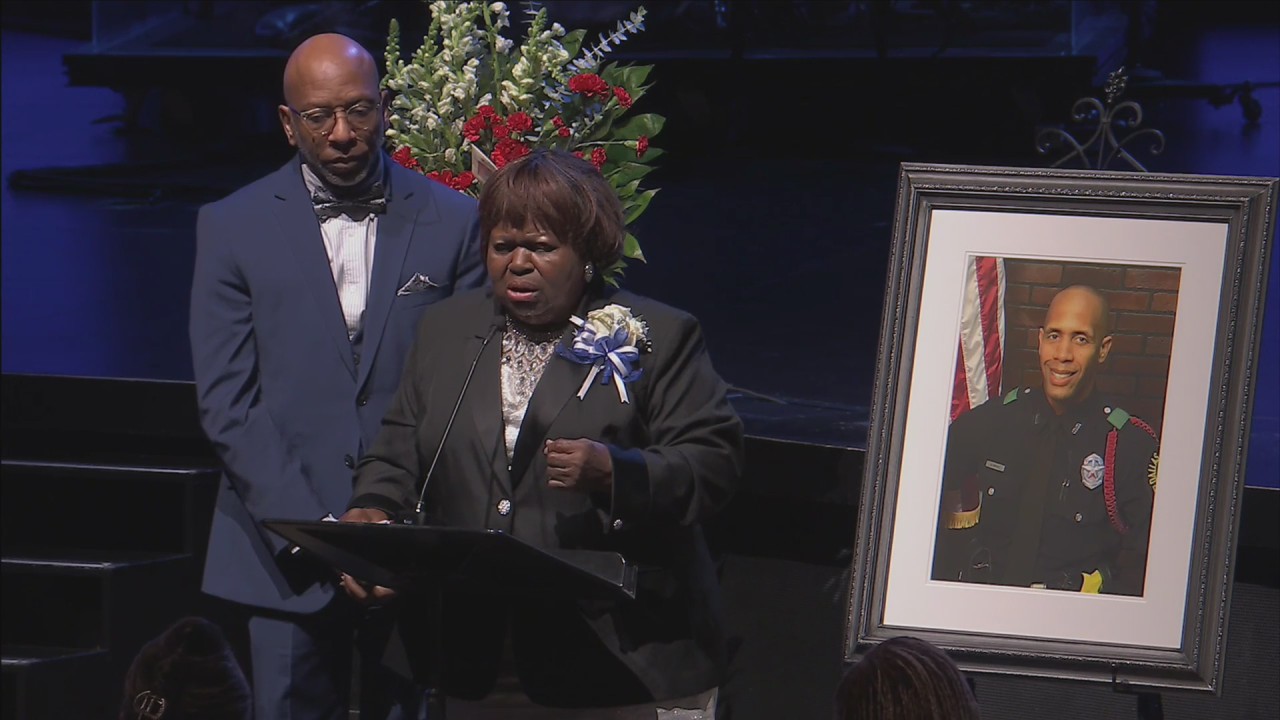 Fallen Dallas Officer Darron Burks' mother speaks