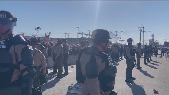 Clashes erupt at Broadview ICE facility as 21 protesters arrested, officers injured