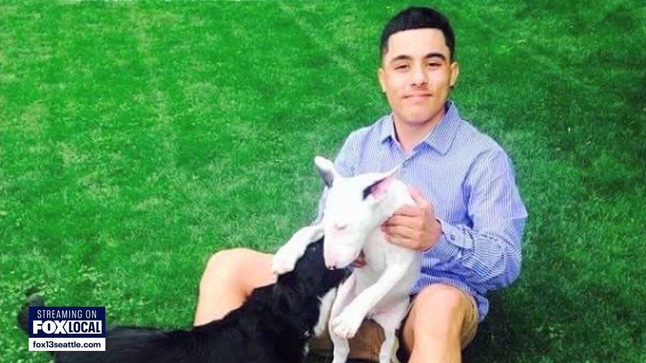 Redmond police look to solve cold case New Year's murder