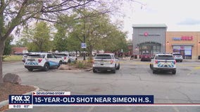 15-year-old Chicago high school student shot and killed after school