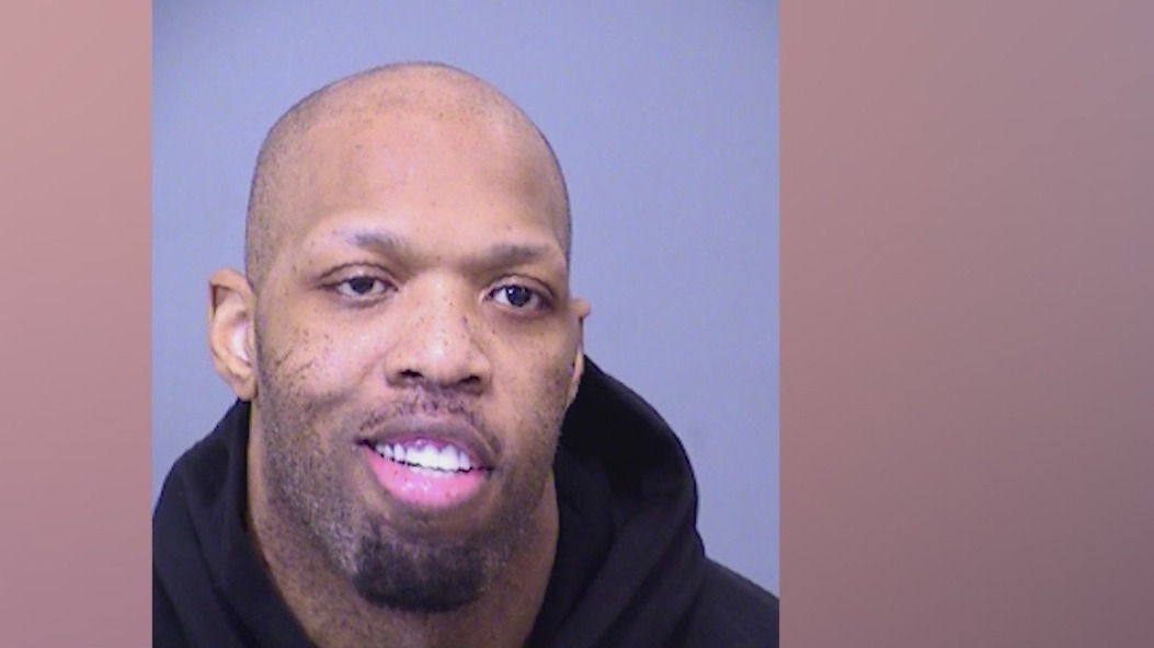 Terrell Suggs sentenced to probation