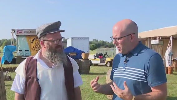 Mock ?Shtetl? at the Jewish Food Festival