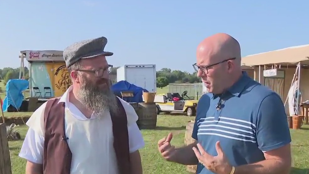 Mock ?Shtetl? at the Jewish Food Festival