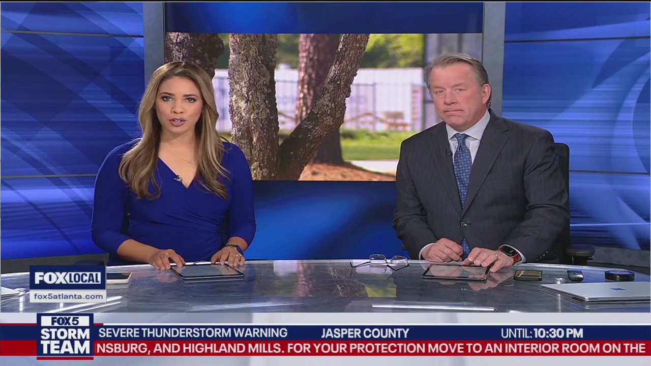 FOX 5 News at 10 p.m. April 10, 2025