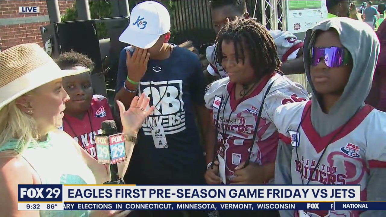 Local football team invited to Eagles training camp