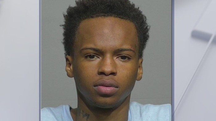 Milwaukee fatal shooting at store near 40th and Burleigh, man charged ...