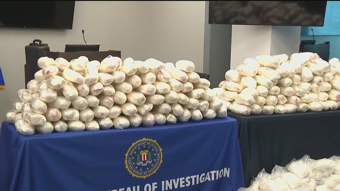 Blackberries, meth, and the cartel connection