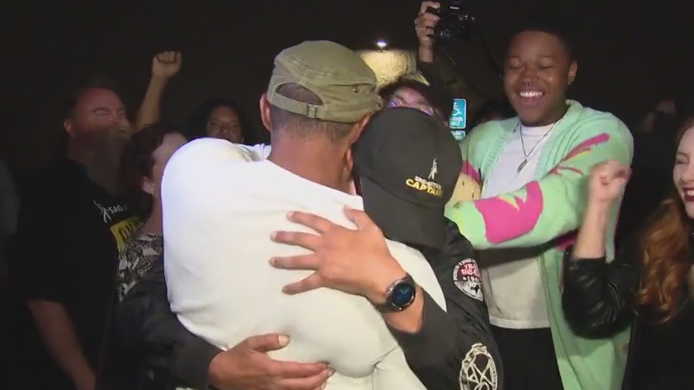 Tentative deal ends actors' strike